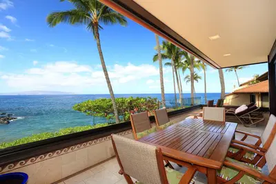 Image de Superbe condo face à l'océan à partir de 599. 00 / nuit - Makena Surf Resort G-206