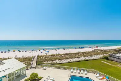 Image de Gulf Front Condo Perdido Sun avec vue sur la plage ~ Great Resort Amenities!