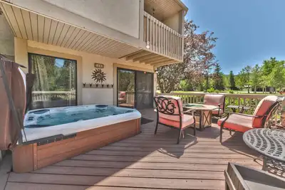 Image de Park City Park Meadows. Spa privé. Itinéraire Gratuit de la navette de Park City