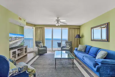 Image de Crescent Shores Luxe exotique et élégance tropicale - Planifiez pour l’année prochaine!