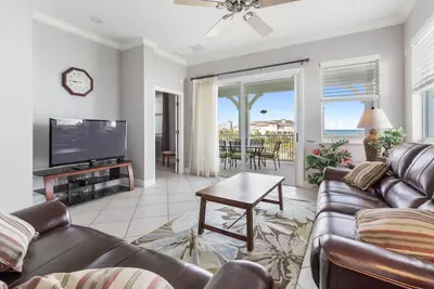 Image de Unité Cinnamon Beach End - 345! ! Plus de 2100 pieds carrés avec vue sur l'océan et le golf!