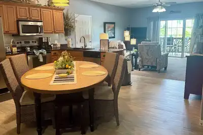 Image de * 3 Br, 2 salles de bain Table Rock Lakefront Condo (Aucune plateforme Acccess)