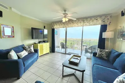 Image de BeachHouse 412: 2 Br, 2 Ba Condominium à Tybee Island, pour 6 personnes