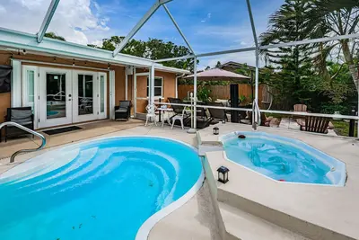 Image de 3 chambres avec piscine privée maison - Indian Rocks Beach - Sweet Escape Cottage