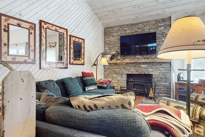 Condo rénové, léger et lumineux avec laveuse / sécheuse privée!