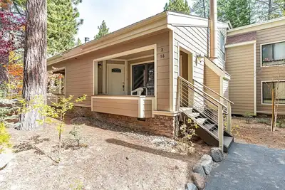 Image de 216 Forest Pines: 3 Br / 2 Ba copropriété à Incline Village, pour 6 personnes