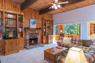 Image de 223 Forest Pines: 3 Br / 2 Ba copropri��té à Incline Village, pour 8 personnes