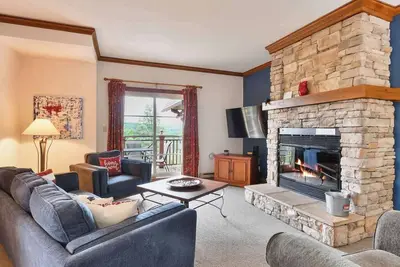 Image de Mont-Tremblant - Plateau sur la Montagne 212-6