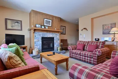 Image de Mont-Tremblant - Les Falaises | 138-6