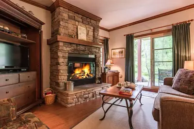 Image de Mont-Tremblant - Plateau sur la Montagne 218-3