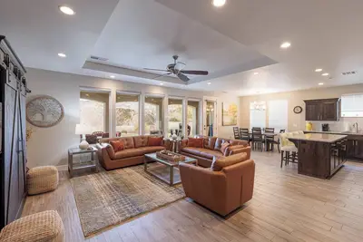 Image de Nouvelle maison de 3 chambres au Ledges Golf Club