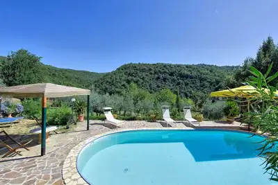 Image de Maison de vacances privée avec Wifi, climatisation, piscine privée, Tv, patio, vue panoramique