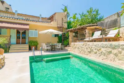 Image de Es Raco - Beautiful townhouse with private pool near the mountains. Free WiFi