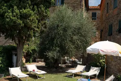 Image de Maison de vacances privée avec Wifi, piscine privée, climatisation, Tv, patio, près de Arezzo