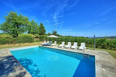 Image de Maison de vacances privée avec Wifi, piscine privée, Tv, patio, vue panoramique, près de Arezzo
