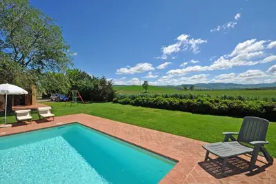 Image de Confortable appartement avec Wifi, piscine, vue panoramique et parking, près de Montepulciano