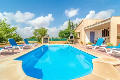 Image de Villa CÉSAR - Villa with private pool and free Wifi in Campos