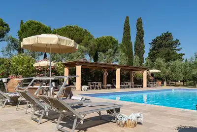 Image de Joli appartement avec piscine, climatisation, Wifi, Tv, animaux admis, vue panoramique, parking