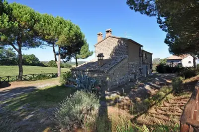 Maison de vacances privée avec Wifi, piscine privée, Tv, animaux admis, vue panoramique, parking