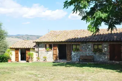 Image de Bel appartement avec piscine, Wifi, Tv, animaux admis, vue panoramique et parking