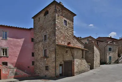 Image de Maison de vacances privée avec climatisation, bain à remous, Wifi, Tv, parking, près de Arezzo