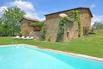 Orietta 1 - Appartement avec piscine