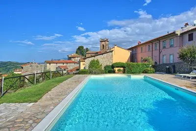 Image de Vescovo - Location de vacances près de la côte Versilienne, Toscane