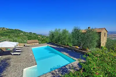Image de Villa Montalcino - Ferme dans le Val d'Orcia, Toscane
