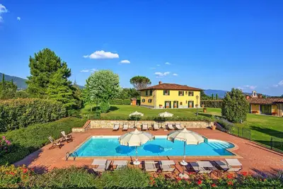 Image de Podere Sant'Angelo - Location Villa avec piscine privée à Bibbiena, Toscane