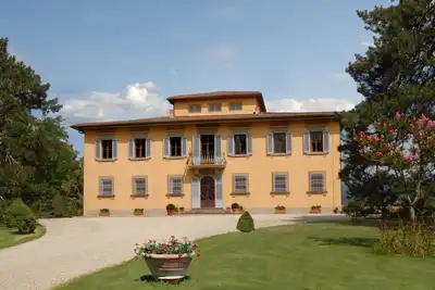 Villa à Ponte A Vicchio avec 7 chambres à coucher, 14 couchages