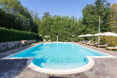 Image de Maison de vacances privée avec piscine privée, sauna, Wifi, Tv, patio, vue panoramique, parking