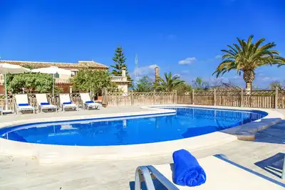 Image de Son Nadal - Villa with private pool and free WiFi in Costitx
