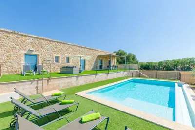 Image de Es Gassons - Villa with private pool in Maria De La Salut. Free WiFi