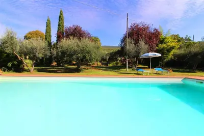 Image de Joli appartement pour 6 personnes avec Wifi, piscine, Tv et parking