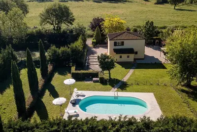Image de Maison de vacances privée avec piscine privée, Wifi, climatisation, patio, près de Montepulciano