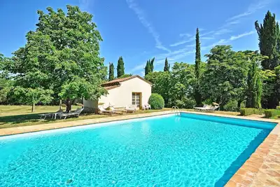 Image de Bel appartement pour 4 personnes avec piscine, climatisation, Wifi, Tv et parking