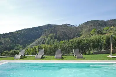 Maison de vacances privée avec piscine privée, Wifi, climatisation, Tv, terrasse, près de Lucques