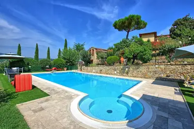 Image de Bel appartement pour 2 personnes avec climatisation, piscine, Wifi, Tv, vue panoramique et parking