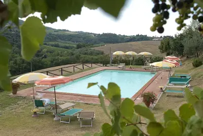 Image de Joli appartement avec Wifi, climatisation, piscine, animaux admis, vue panoramique et parking