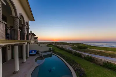 Image de 6e nuit spéciale gratuite, villa privée en bord de mer sur le parcours de golf de Cabo del Sol