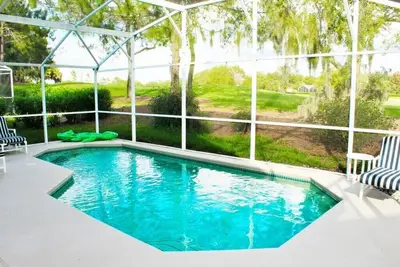 Image de 4 lits Pool Home sur le terrain de golf - 20-25 min Disney