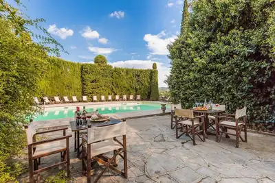 Image de Joli appartement pour 6 personnes avec Wifi, piscine, vue panoramique et parking