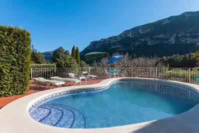 Image de Portilet - Great villa with private pool amidst the mountains.