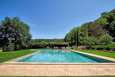 Image de Maison de vacances privée avec piscine, bain à remous, Wifi, climatisation, Tv, patio
