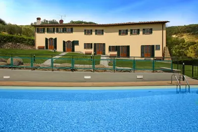 Image de Maison de vacances privée avec piscine privée, climatisation, Wifi, Tv, patio, vue panoramique