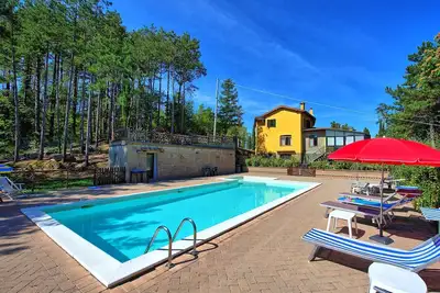Image de Villa Lorenzo - Location de vacances avec piscine privée en Valdichiana, Toscane