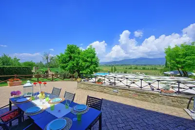 Merveilleuse maison de vacances privée avec climatisation, piscine privée, Wifi, bain à remous