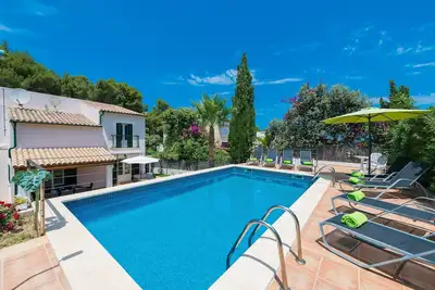 Image de El Pinar - Villa with private pool in Cala Sant Vicenç. Free WiFi