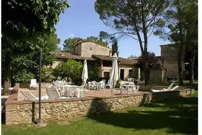 Image de Bel appartement dans une maison de vacances avec piscine, Tv, patio, animaux admis et parking