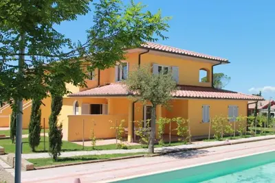 Image de Bel appartement avec climatisation, Wifi, piscine, Tv, patio, animaux admis et parking